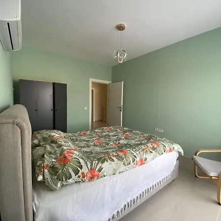Four-bedroom By The Sea Daire
